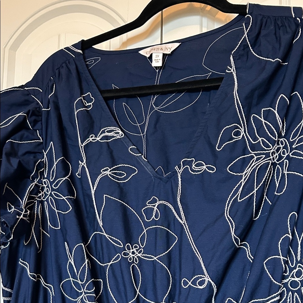 crown & ivy Navy Blue Floral Midi Dress with White Outline Print - Picture 6 of 8